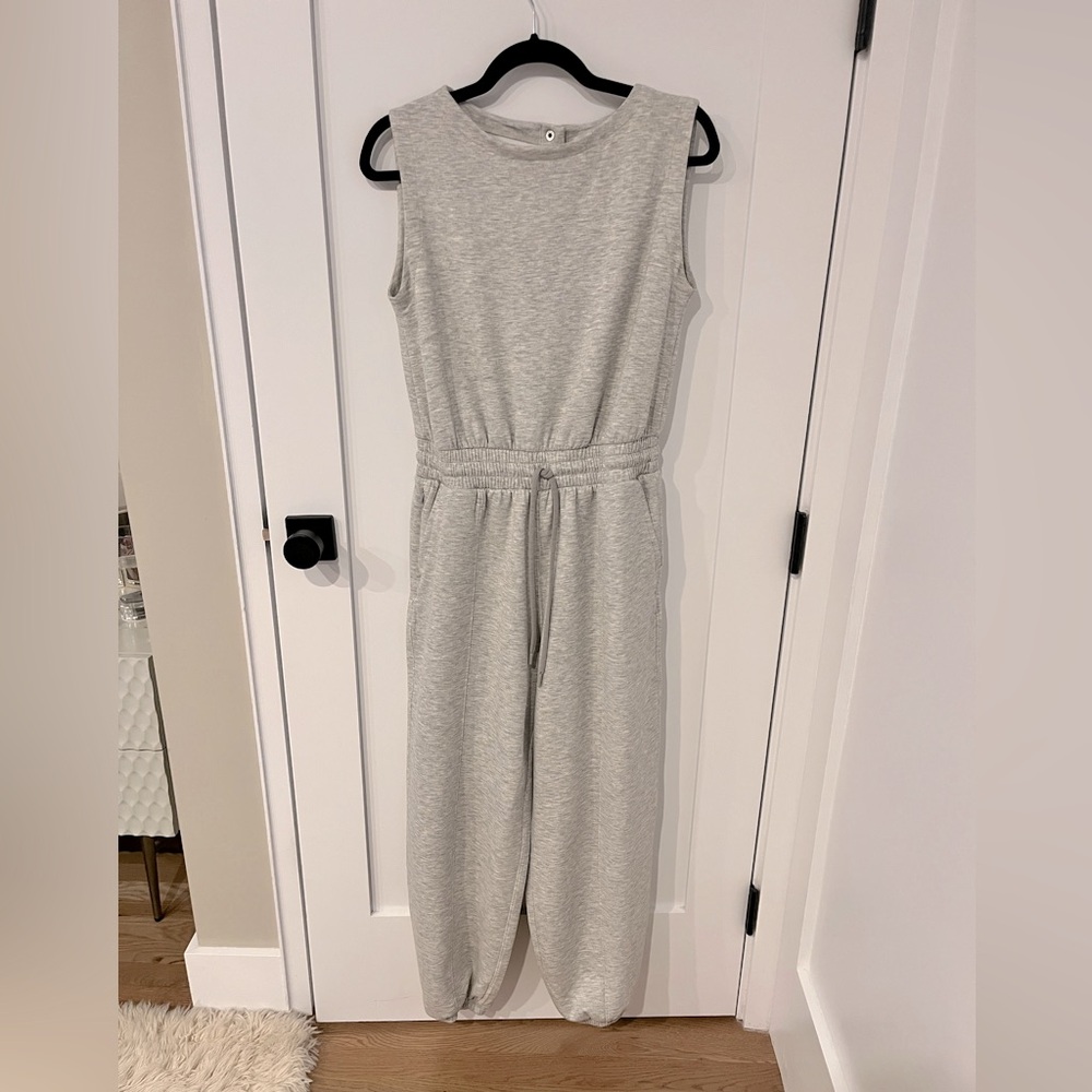 Abercrombie YPB neoKNIT sleeveless jumpsuit